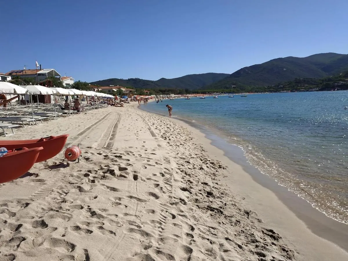 Orizzonti Bilocale Apartamento Marina di Campo 0*,  Itália